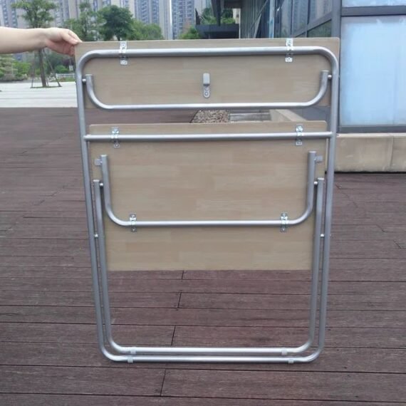 طاولة مكتبية قابلة للطي