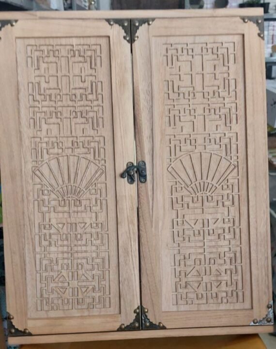 مرآة تعليق خشبية